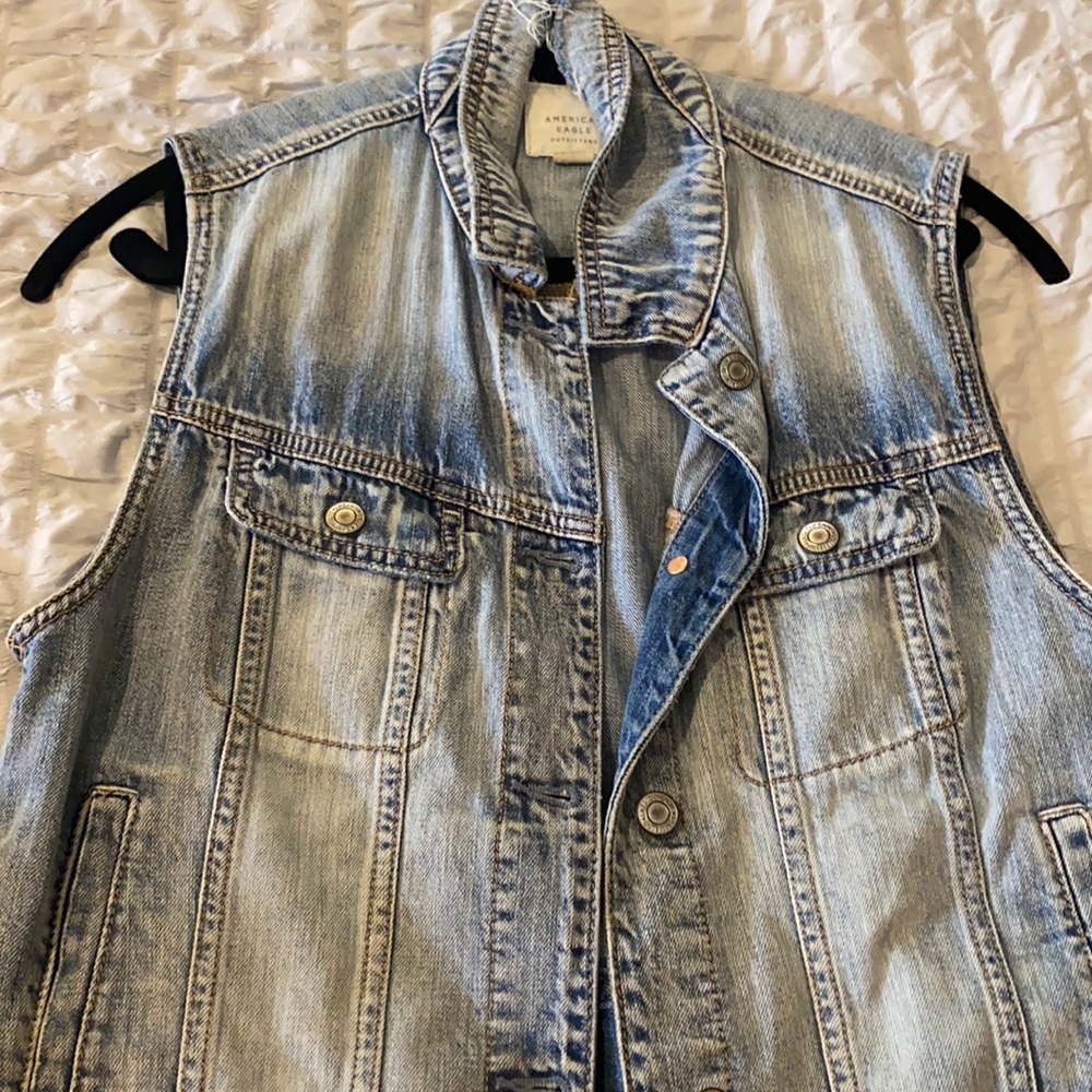 American Eagle Short Sleeved Jacket